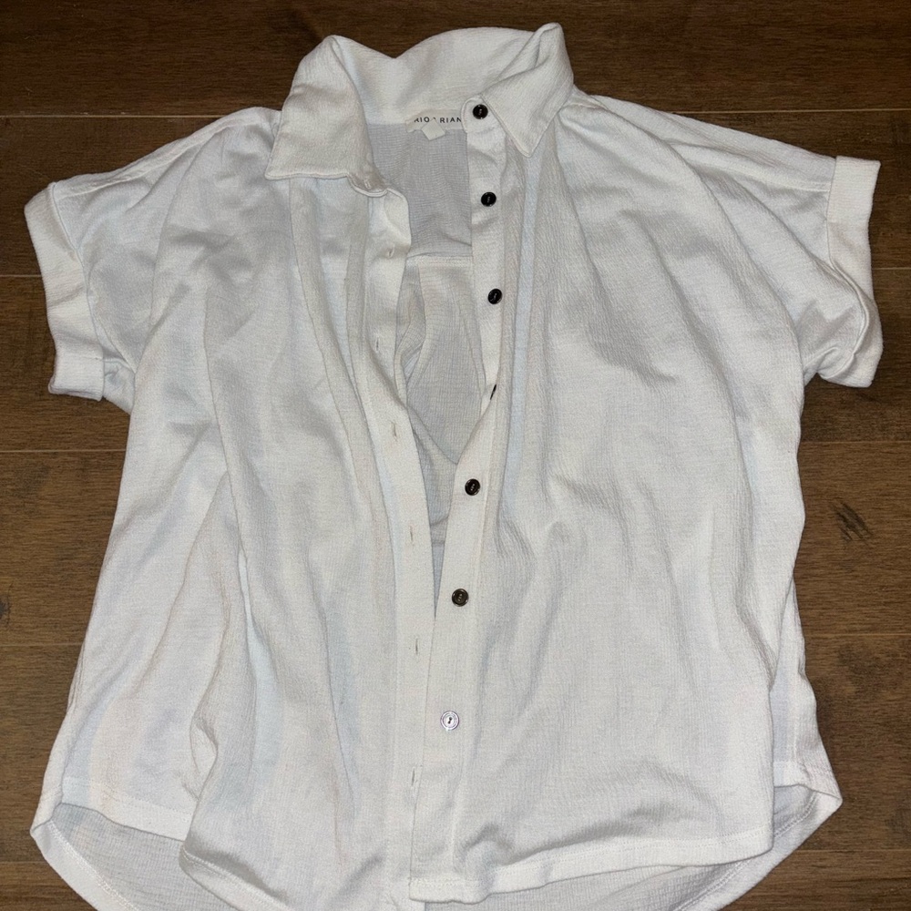 Elegant White Button-Up Women's Blouse